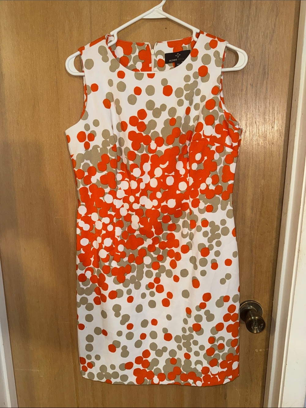 Ronni Nicole Sheath /Shift Dress Mod-style Polka Dots Size 10 Petite